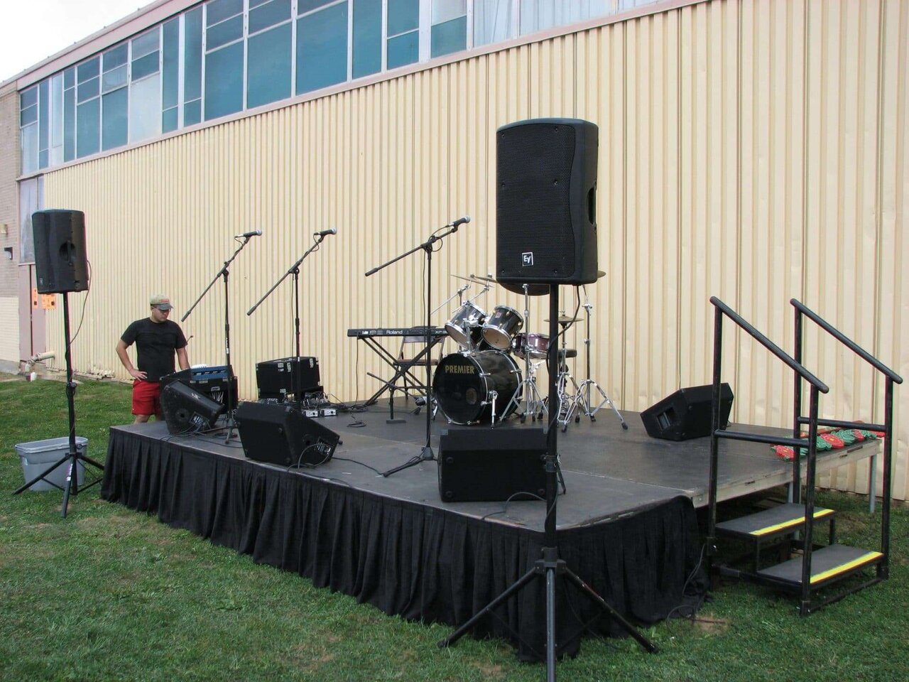 اجاره استیج هلندی