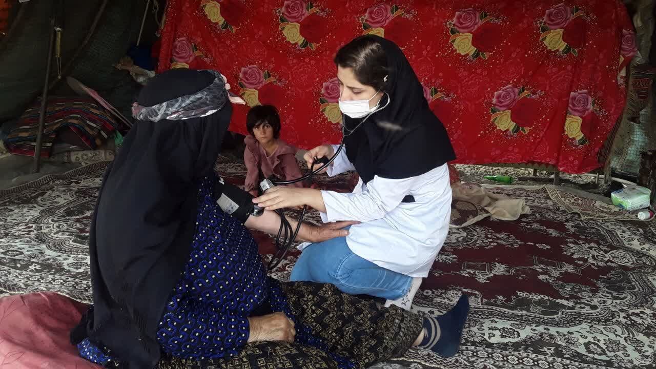 خدمترسانی ۱۲ تیم سیار از ۱۱ مرکز جامع سلامت شهری و روستایی به جامعه عشایری