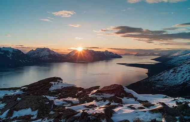 دیدنی‌های نروژ از خورشید نیمه‌شب تا طولانی‌ترین تونل جاده‌ای