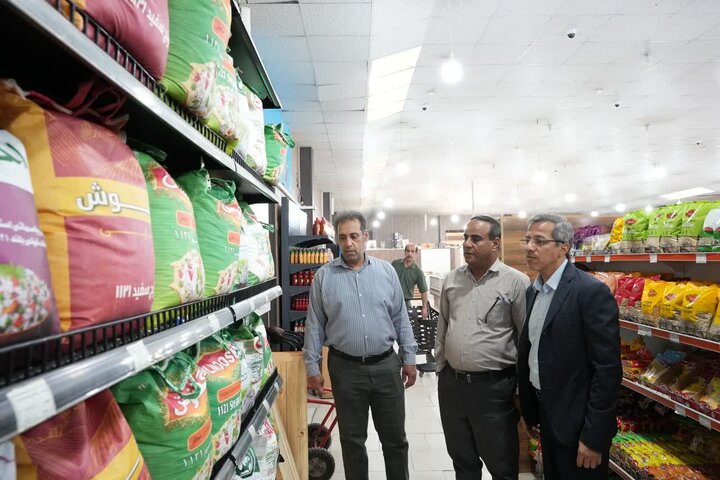 توزیع کالاهای اساسی هرمزگان بی‌وقفه در حال انجام است