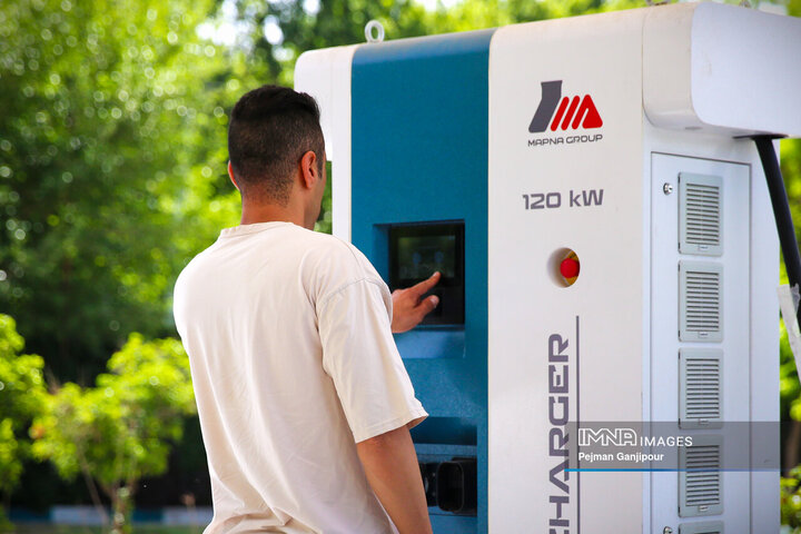 اصفهان، پیشتاز در توسعه ایستگاه‌های شارژ خودروهای برقی