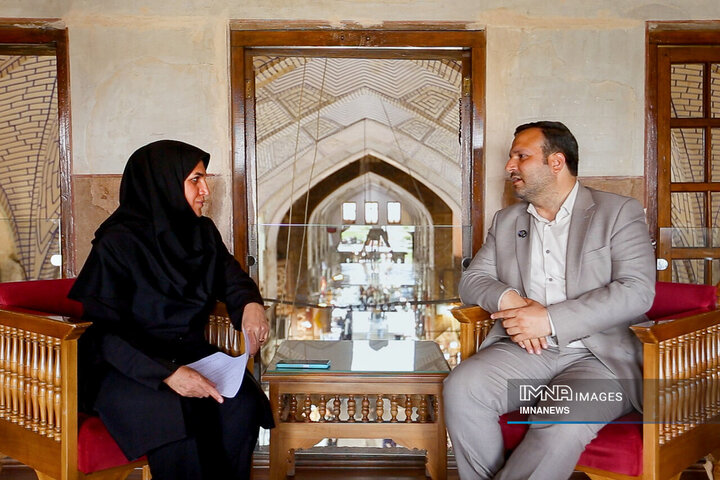 سخت‌ترین روز کاری من، روز تحصن ما برای زاینده‌‎رود بود/ اگر بازار تب کند، شهر مریض می‌شود