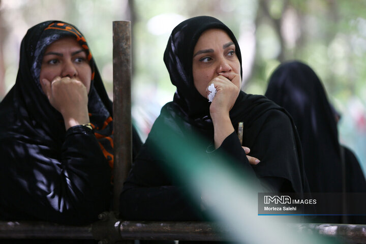 تشییع شهدای تجاوز رژیم صهیونیستی به کشور در نجف‌آباد