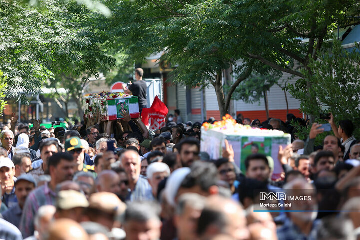 تشییع شهدای تجاوز رژیم صهیونیستی به کشور در نجف‌آباد