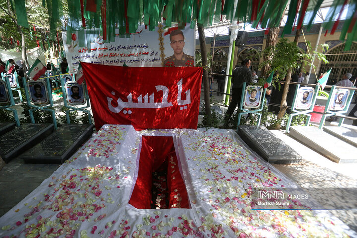 تشییع شهدای تجاوز رژیم صهیونیستی به کشور در نجف‌آباد