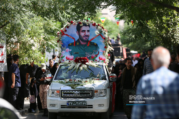 تشییع شهدای تجاوز رژیم صهیونیستی به کشور در نجف‌آباد