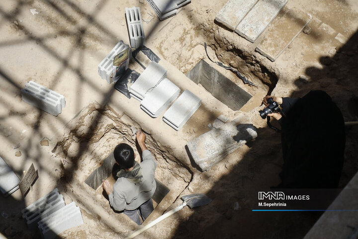 تشييع پیکر دو کودک شهید در تبریز