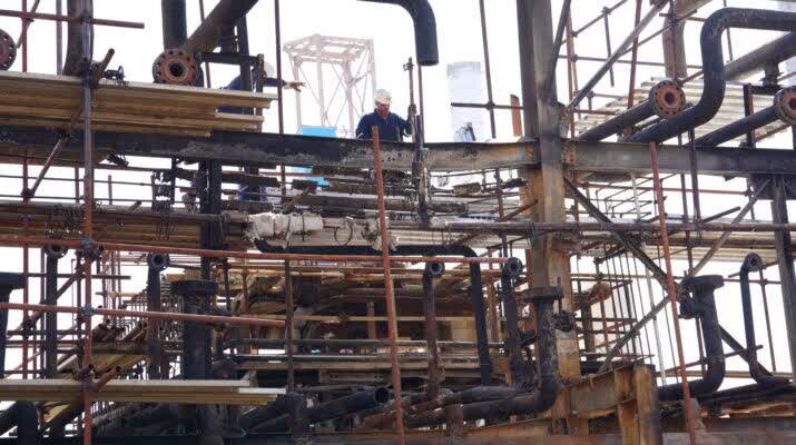 کارگران صنعت نفت؛ الگوی وفاداری به رهبری و صیانت از آرمان‌های انقلاب هستند