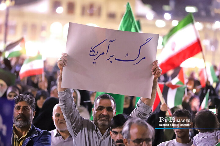 خروش مردم همدان در حمایت از عملیات «وعده صادق ۳» و پاسخ قاطع ایران به آمریکا