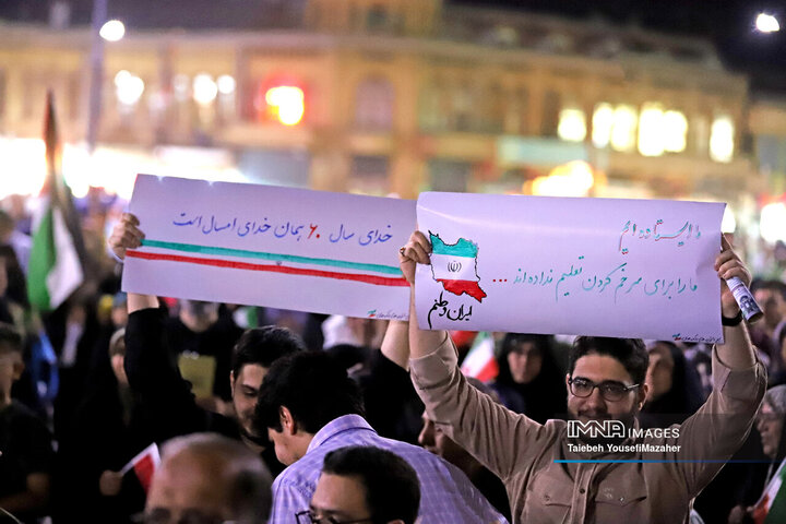 خروش مردم همدان در حمایت از عملیات «وعده صادق ۳» و پاسخ قاطع ایران به آمریکا