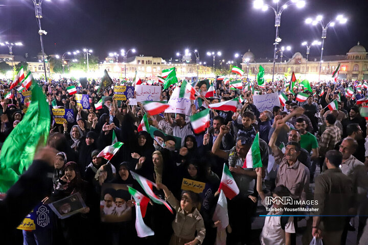 خروش مردم همدان در حمایت از عملیات «وعده صادق ۳» و پاسخ قاطع ایران به آمریکا