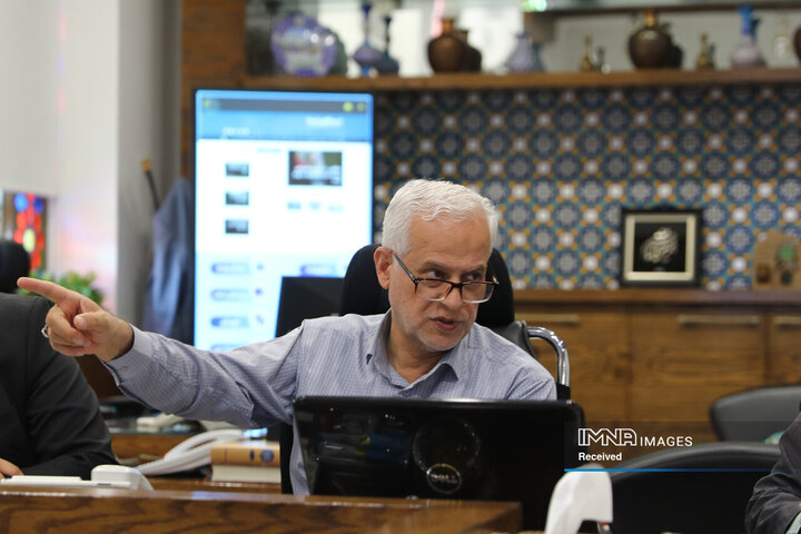 ملاقات مردمی شهردار اصفهان