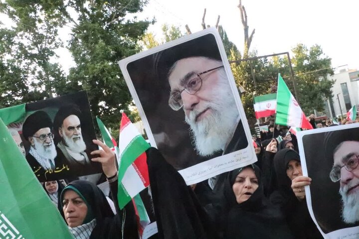 قزوینی‌ها بشارت فتح دادند + فیلم