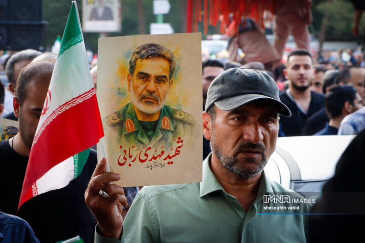 وداع قهرمانانه با سردار شهید مهدی ربانی و شهدای تجاوز رژیم صهیونیستی در اصفهان - 2