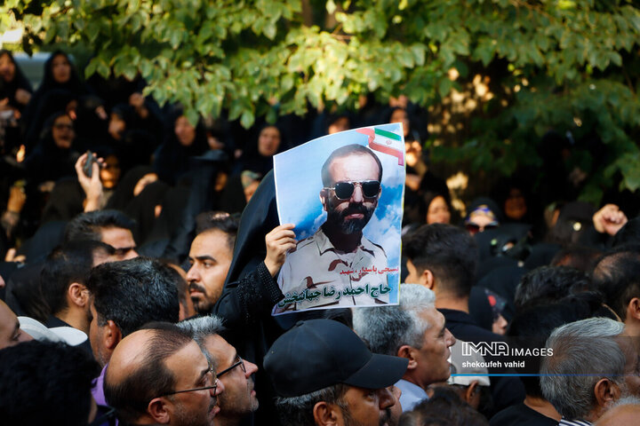 وداع قهرمانانه با سردار شهید مهدی ربانی و شهدای تجاوز رژیم صهیونیستی در اصفهان - 2