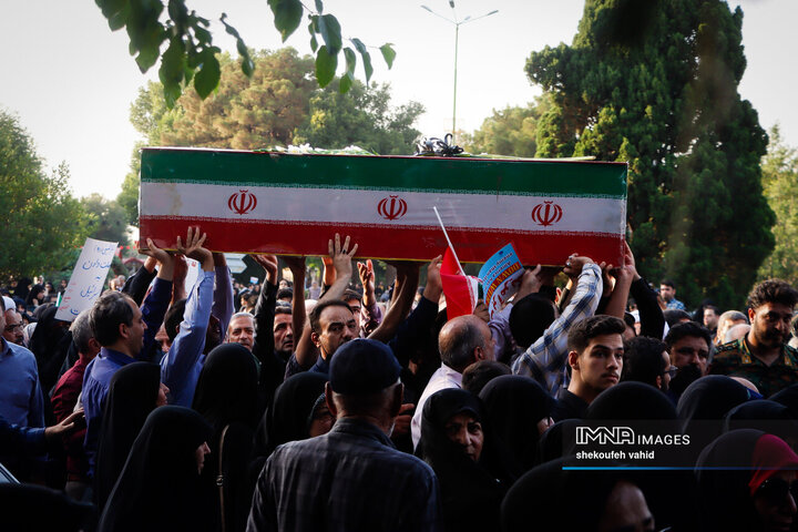 وداع قهرمانانه با سردار شهید مهدی ربانی و شهدای تجاوز رژیم صهیونیستی در اصفهان - 2