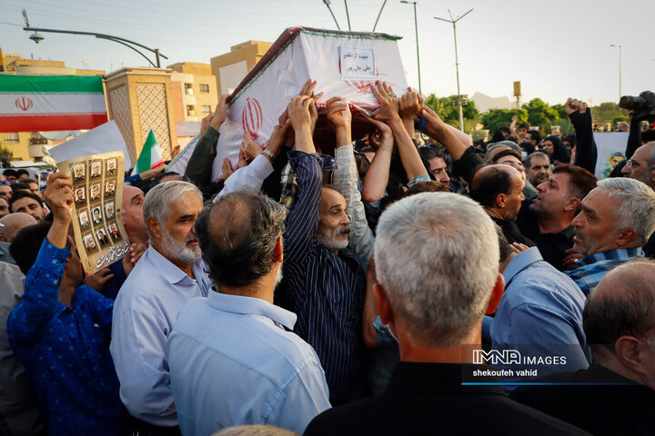 وداع قهرمانانه با سردار شهید مهدی ربانی و شهدای تجاوز رژیم صهیونیستی در اصفهان - 2