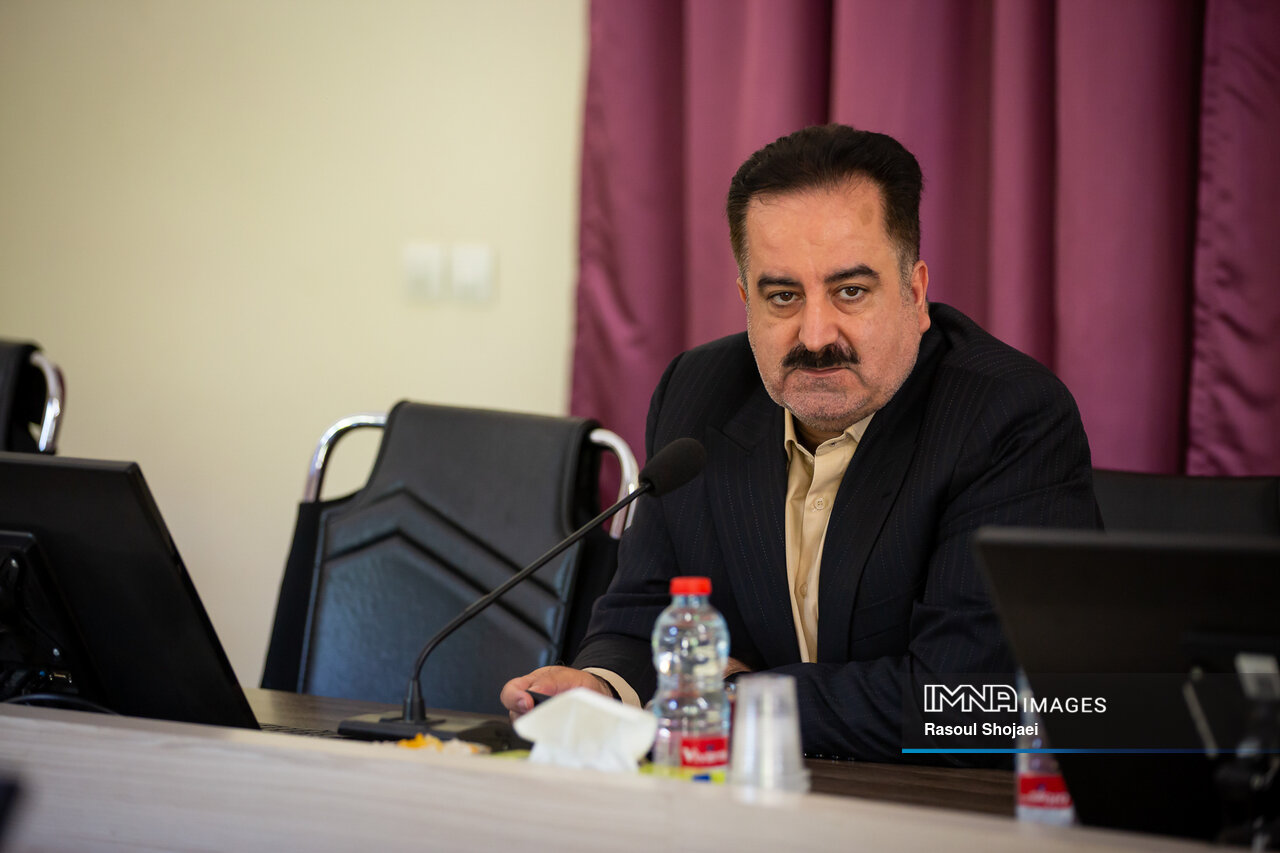 احداث نخستین پارکینگ آسانسوری هوشمند در اصفهان