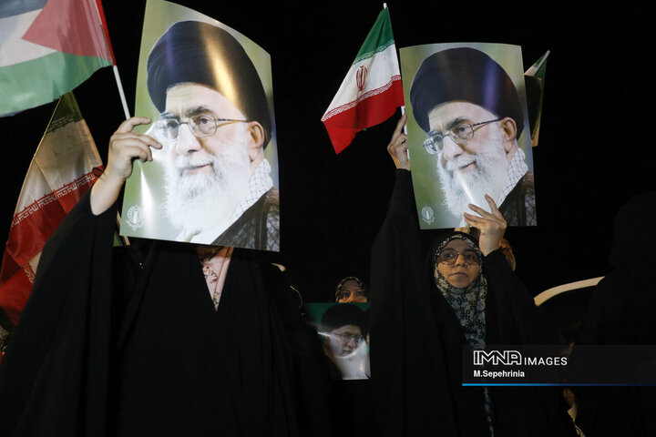 تجمع مردم تبریز در حمایت از پاسخ قاطع ایران به تجاوز امریکا