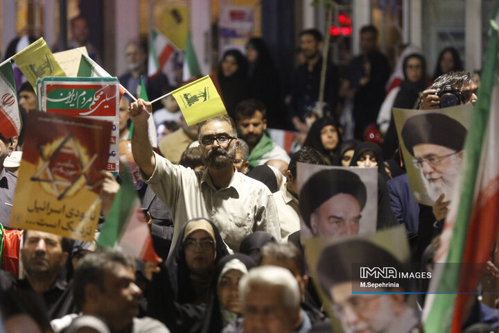 تجمع مردم تبریز در حمایت از پاسخ قاطع ایران به تجاوز امریکا