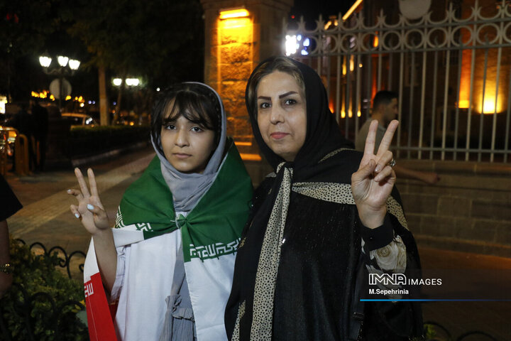 تجمع مردم تبریز در حمایت از پاسخ قاطع ایران به تجاوز امریکا