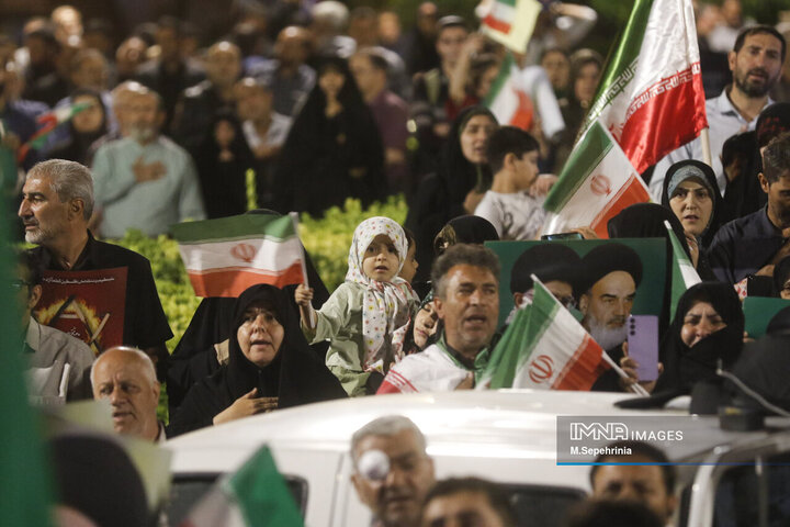 تجمع مردم تبریز در حمایت از پاسخ قاطع ایران به تجاوز امریکا