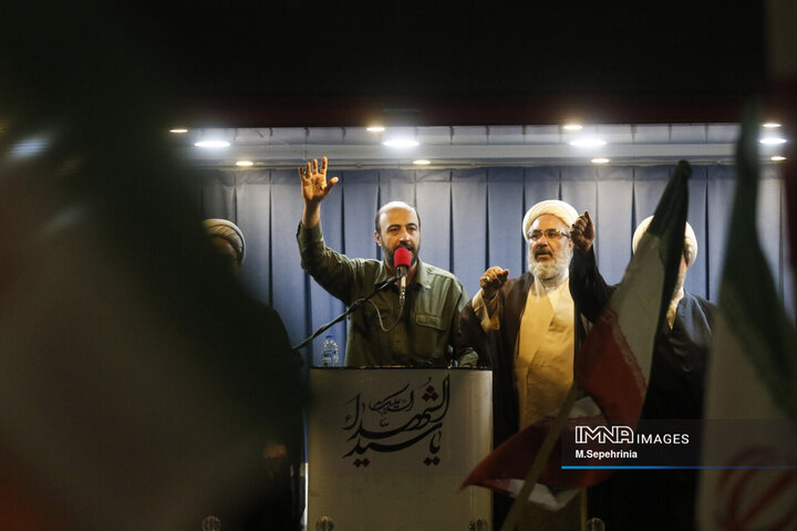 تجمع مردم تبریز در حمایت از پاسخ قاطع ایران به تجاوز امریکا