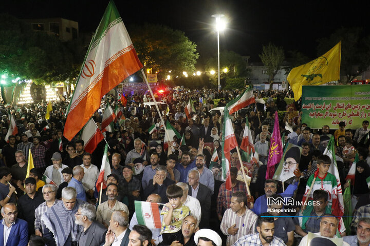 تجمع مردم تبریز در حمایت از پاسخ قاطع ایران به تجاوز امریکا