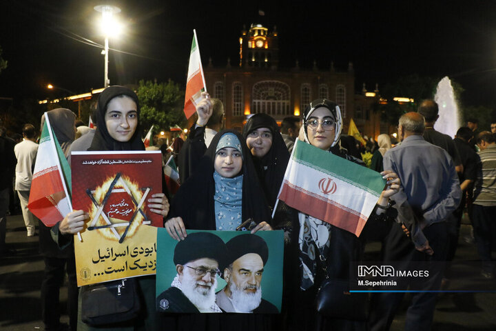 تجمع مردم تبریز در حمایت از پاسخ قاطع ایران به تجاوز امریکا