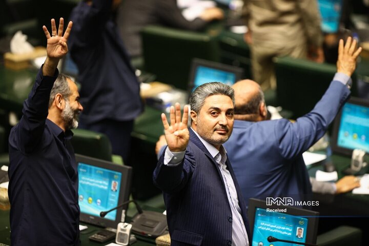 ضرورت اقدام به تسهیل جذب سرمایه‌گذاری ایرانیان خارج از کشور