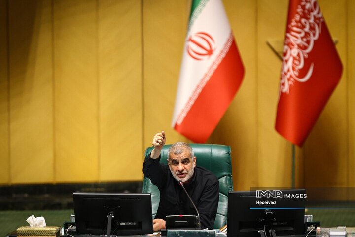 دولت گزارش عملکرد یک‌ساله برنامه هفتم را به‌موقع ارائه کرد