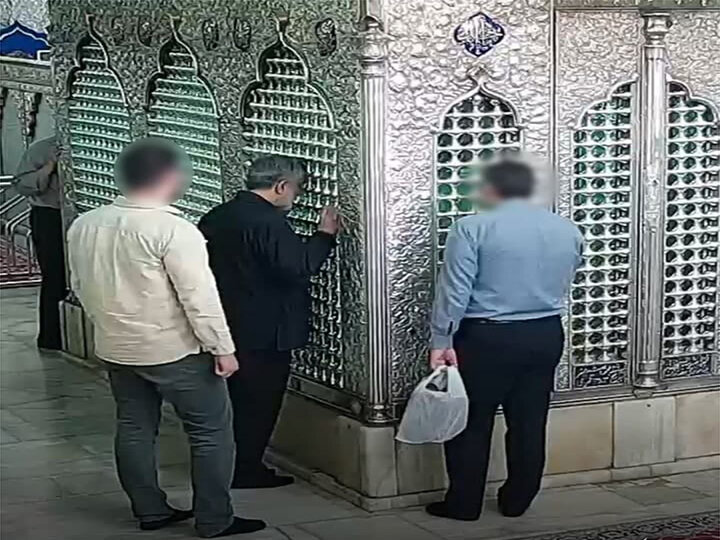 فیلم| آخرین زیارت شهید سردار حاجی‌زاده در حرم شاهچراغ (ع)