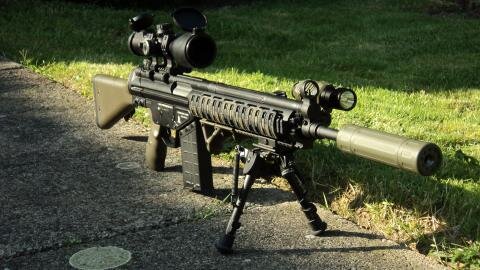 قدرت و تنوع سلاح های ایرانی در میدان نبرد