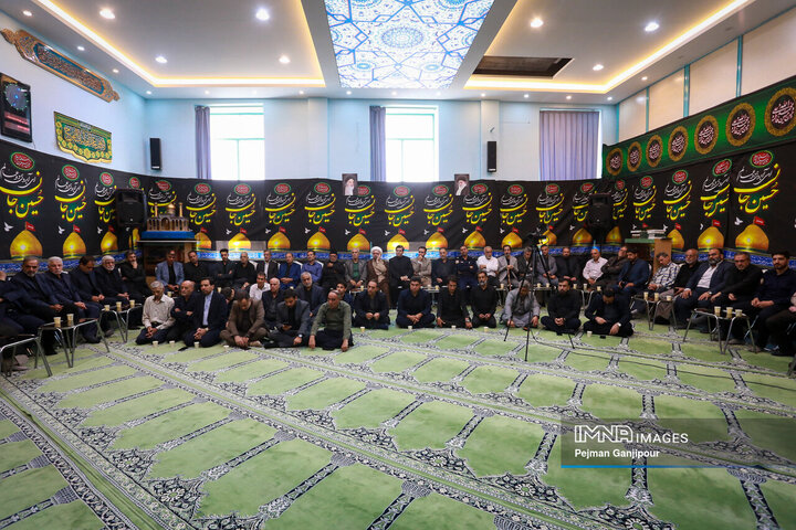 آیین آغاز سیاه‌پوشی شهر اصفهان