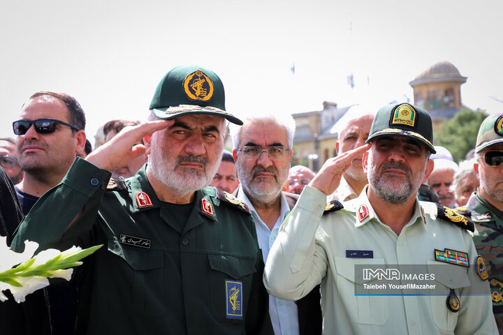 مراسم تشییع پیکر شهدای حملات رژیم صهیونیستی در همدان