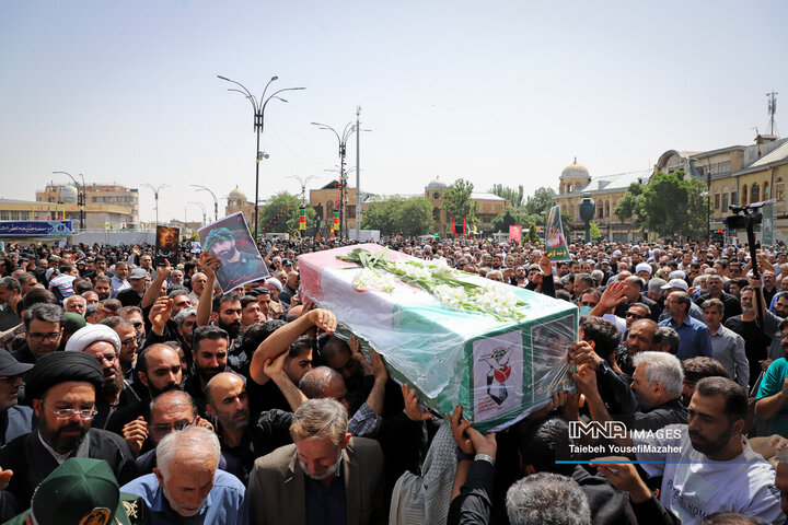 مراسم تشییع پیکر شهدای حملات رژیم صهیونیستی در همدان