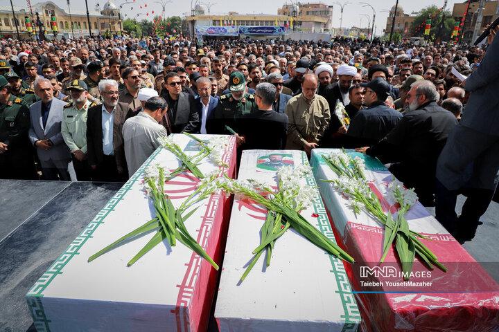 مراسم تشییع پیکر شهدای حملات رژیم صهیونیستی در همدان