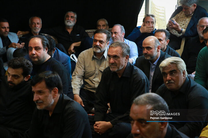 مراسم بزرگداشت 6 مداح شهید تجاوز رژیم منحوس صهیونیستی در اصفهان