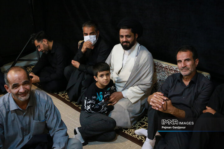 مراسم بزرگداشت 6 مداح شهید تجاوز رژیم منحوس صهیونیستی در اصفهان