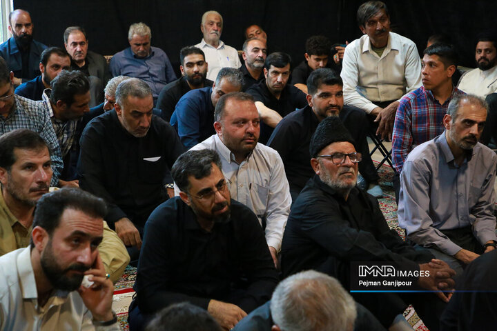 مراسم بزرگداشت 6 مداح شهید تجاوز رژیم منحوس صهیونیستی در اصفهان