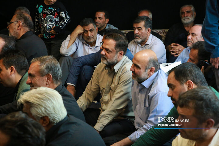 مراسم بزرگداشت 6 مداح شهید تجاوز رژیم منحوس صهیونیستی در اصفهان