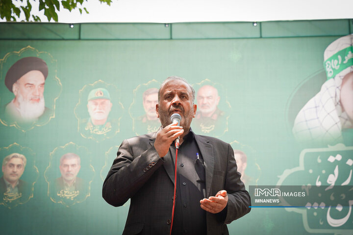 همایش شیرخوارگان حسینی در گذر فرهنگی چهارباغ