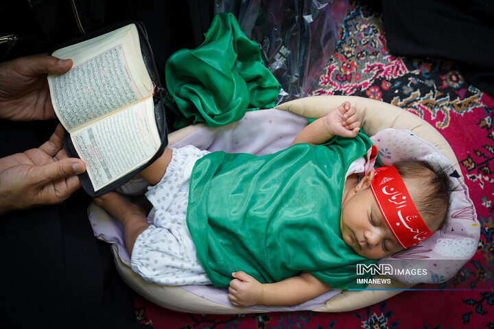 همایش شیرخوارگان حسینی در گذر فرهنگی چهارباغ