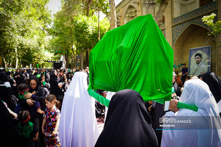 همایش شیرخوارگان حسینی در گذر فرهنگی چهارباغ