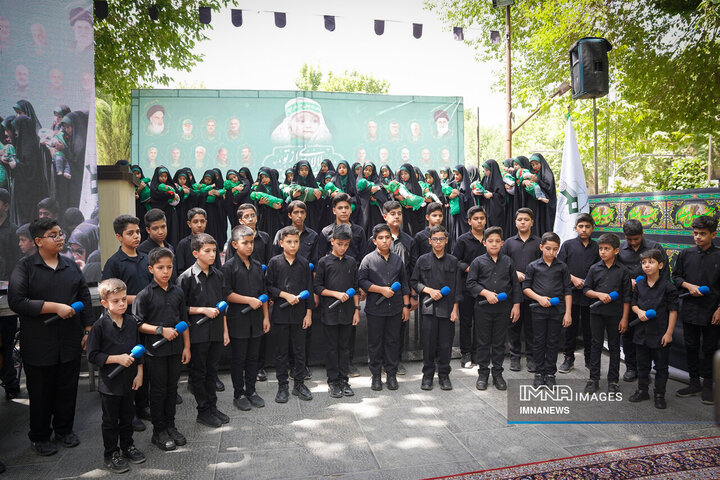 همایش شیرخوارگان حسینی در گذر فرهنگی چهارباغ