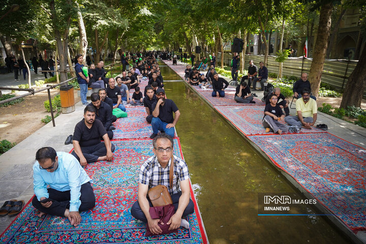 همایش شیرخوارگان حسینی در گذر فرهنگی چهارباغ