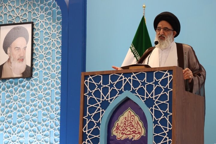 نزاع ایران و آمریکا بر سر مسائل ماهیتی است/ قرار نیست صلحی اتفاق بیفتد