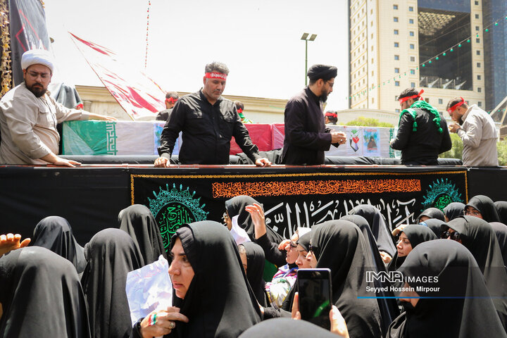 مراسم تشییع 15 شهید تجاوز رژیم صهیونیستی به کشور در همدان