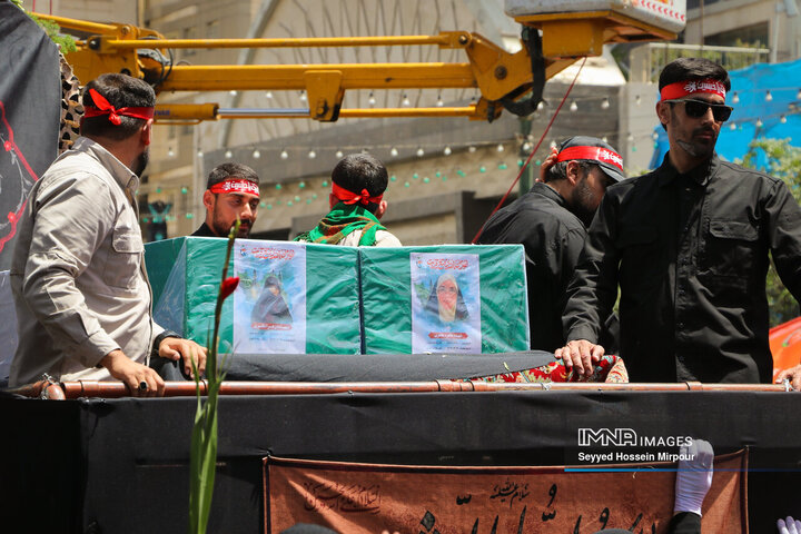 مراسم تشییع 15 شهید تجاوز رژیم صهیونیستی به کشور در همدان