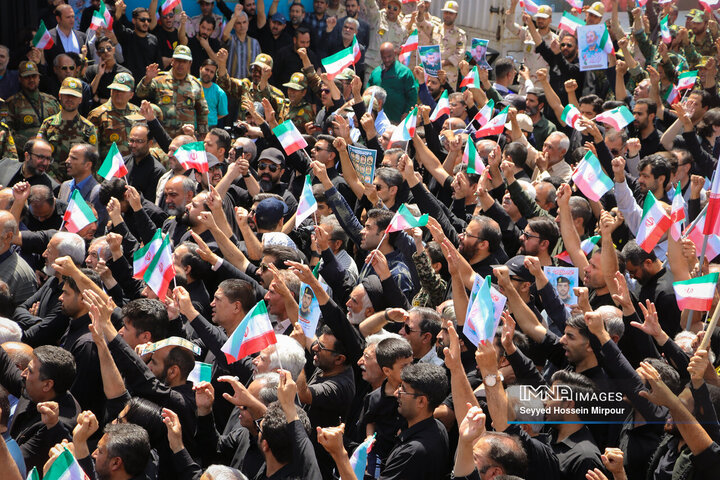 مراسم تشییع 15 شهید تجاوز رژیم صهیونیستی به کشور در همدان